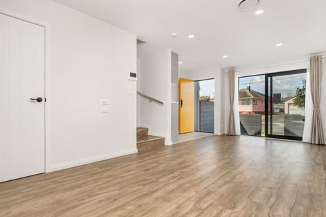 Photo of property in 48a Waimate Street, Clover Park, Auckland, 2023