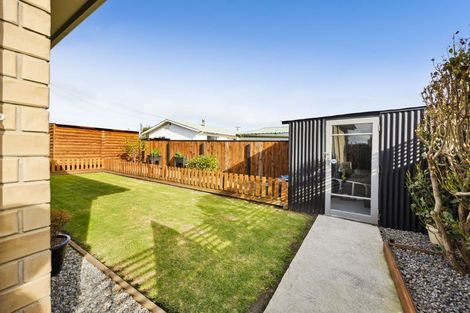 Photo of property in 17 Hira Street, Ohawe, Hawera, 4671