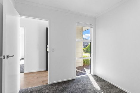 Photo of property in 10 Wentworth Lane, Waiwhakaiho, New Plymouth, 4312