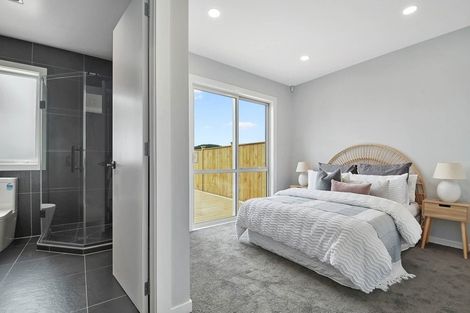 Photo of property in 17 Minerva Avenue, Helensville, 0800