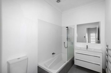 Photo of property in 19 Charlotte Avenue, Brooklyn, Wellington, 6021