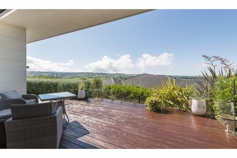 Photo of property in 23 Katania Heights, Brightwater, 7022