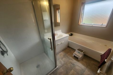 Photo of property in 11 Howe Street, New Brighton, Christchurch, 8083