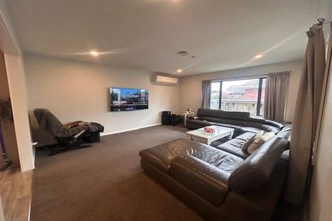 Photo of property in 68 Dunedin Street, Redwood, Christchurch, 8051