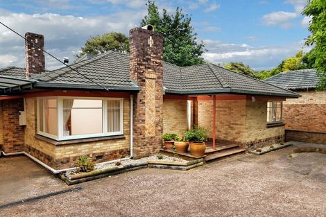 Photo of property in 236 Godley Road, Titirangi, Auckland, 0604