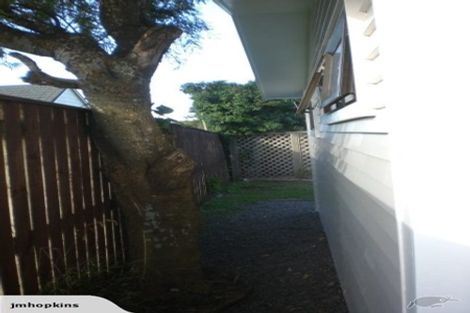 Photo of property in 98 Glenpark Avenue, Frankleigh Park, New Plymouth, 4310