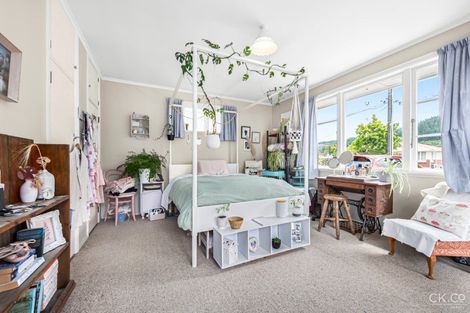 Photo of property in 11 Hall Grove, Ebdentown, Upper Hutt, 5018