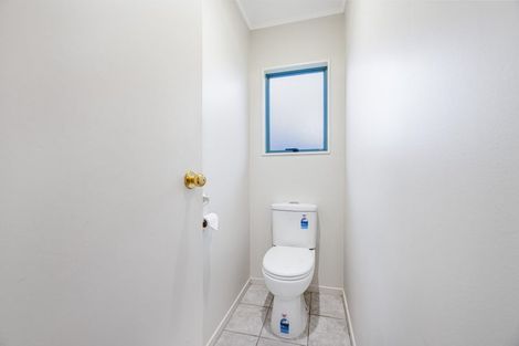 Photo of property in 7a Patrice Place, Massey, Auckland, 0614