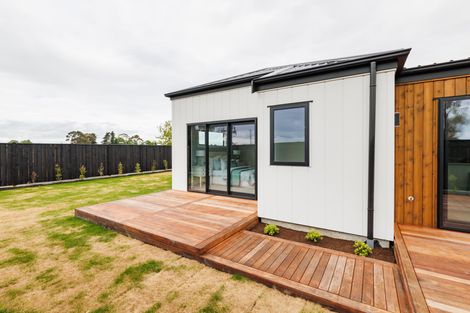 Photo of property in 124 Churcher Street, Maewa, Feilding, 4702