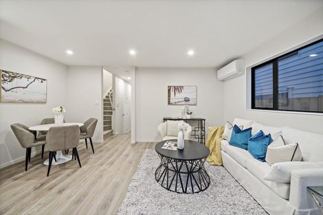 Photo of property in 8d Butterworth Drive, Glendene, 0602