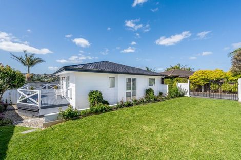 Photo of property in 1/7 Tuscan Place, Half Moon Bay, Auckland, 2012
