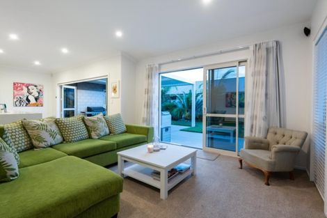 Photo of property in 7 Raiha Street, Papamoa Beach, Papamoa, 3118