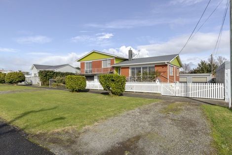 Photo of property in 7a Blake Street, Waitara, 4320