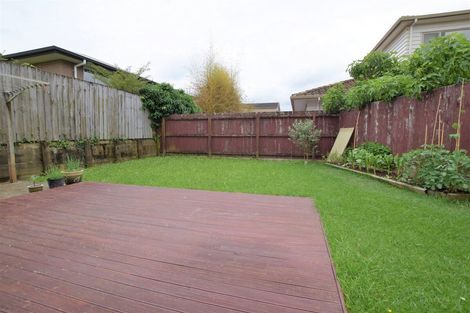 Photo of property in 56 Clover Drive, Henderson, Auckland, 0610