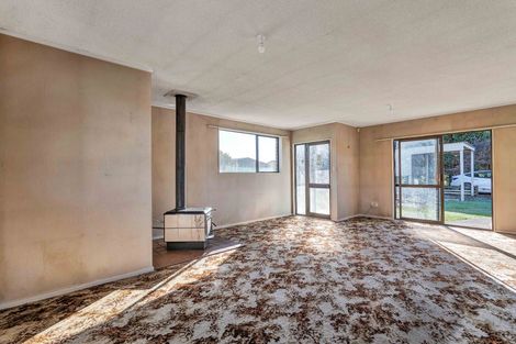 Photo of property in 1407 Devon Road, Brixton, Waitara, 4382