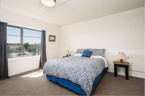 Photo of property in 524 Marine Parade, South New Brighton, Christchurch, 8062