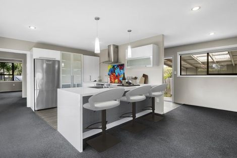 Photo of property in 12 Masham Road, Broomfield, Christchurch, 8042