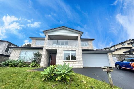 Photo of property in 105 Laurel Oak Drive, Schnapper Rock, Auckland, 0632