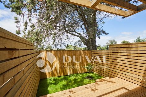 Photo of property in 20 Koro Lane, Mangere Bridge, Auckland, 2022