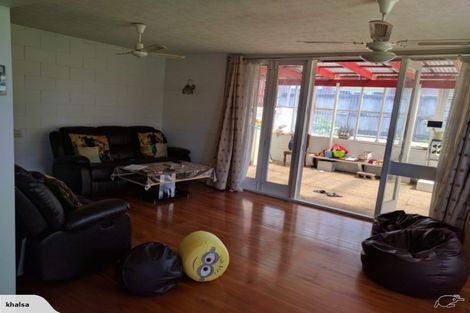 Photo of property in 38 Greenhill Crescent, Pakuranga, Auckland, 2010