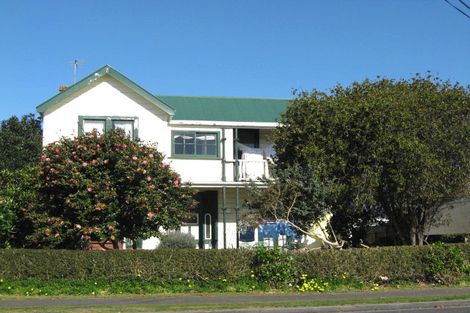 Photo of property in 75 Wallace Place, Westown, New Plymouth, 4310