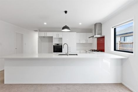 Photo of property in 11 Maioha Road, Pukekohe, 2120