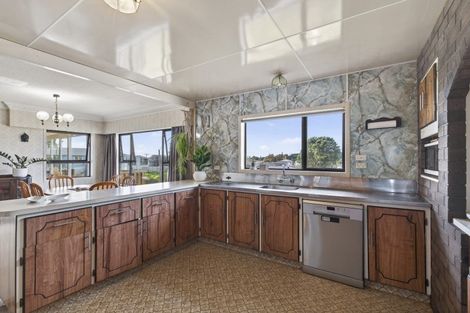 Photo of property in 39 Stafford Street, Waitara, 4320