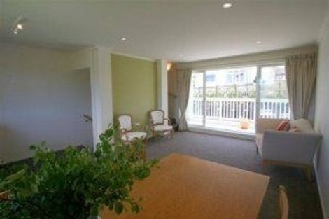 Photo of property in 4/57 Simla Crescent, Khandallah, Wellington, 6035