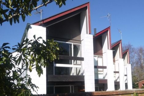 Photo of property in 1/33 Newbridge Place, Ilam, Christchurch, 8041