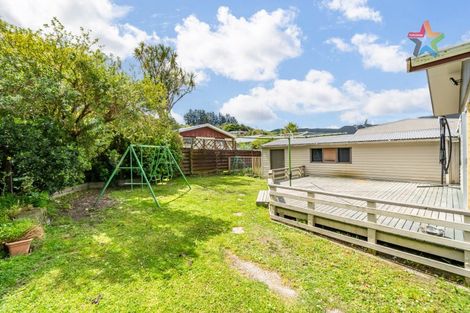 Photo of property in 6 Kendal Grove, Wainuiomata, Lower Hutt, 5014
