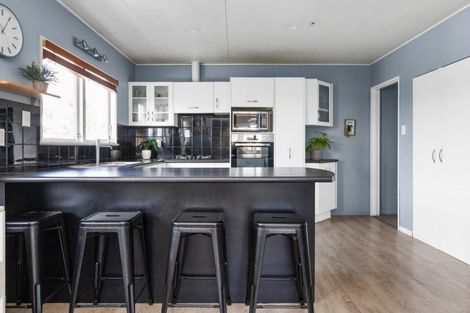 Photo of property in 14 Gipps Place, Tamatea, Napier, 4112