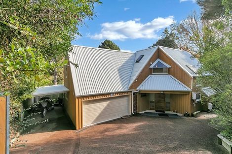Photo of property in 72 Brigantine Drive, Beach Haven, Auckland, 0626