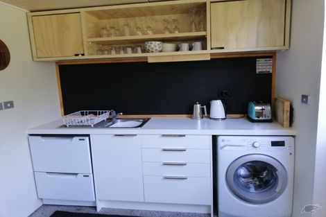 Photo of property in 52 Hine Street, New Plymouth, 4310