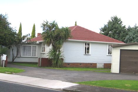 Photo of property in 103 Kervil Avenue, Te Atatu Peninsula, Auckland, 0610