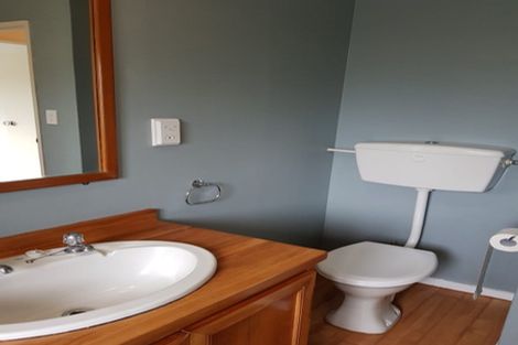 Photo of property in 99 Churton Drive, Churton Park, Wellington, 6037