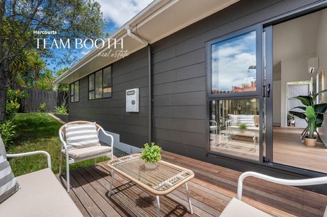 Photo of property in 32a Bayview Road, Bayview, Auckland, 0629