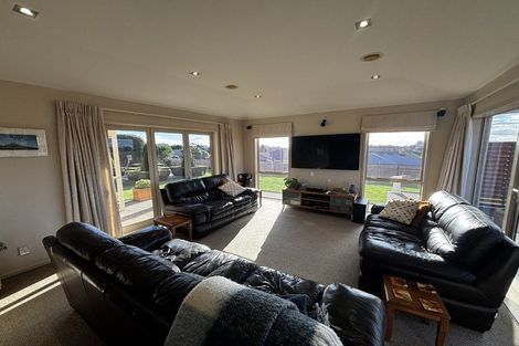 Photo of property in 58 Karamea Street, Whalers Gate, New Plymouth, 4310