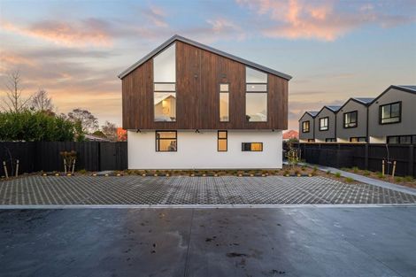 Photo of property in 5/66 Cleveland Street, Edgeware, Christchurch, 8013