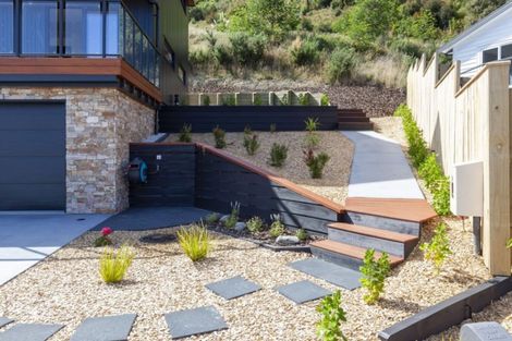 Photo of property in 101 Kakariki Grove, Waikanae, 5036