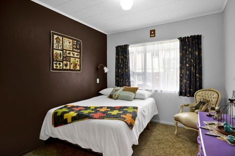 Photo of property in 237a South Road, Hawera, 4610