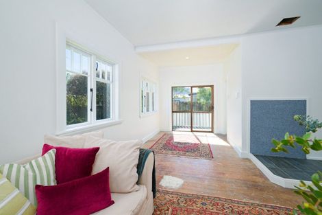 Photo of property in 14 Beach Road, Kaikoura, 7300