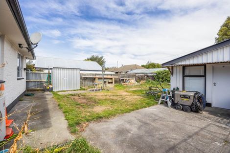 Photo of property in 15 Boston Avenue, Hornby, Christchurch, 8042