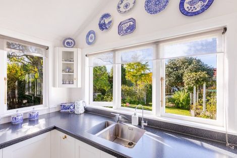 Photo of property in 8 Fleming Road, Waipukurau, 4200