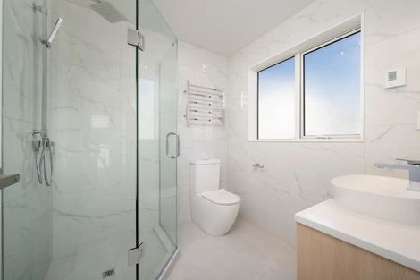 Photo of property in 14b Christella Street, Flat Bush, Auckland, 2019