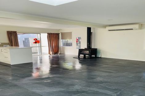 Photo of property in 61 Powrie Street, Glenfield, Auckland, 0629