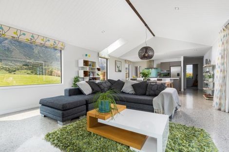 Photo of property in 42 Mckellar Drive, Jacks Point, Queenstown, 9371