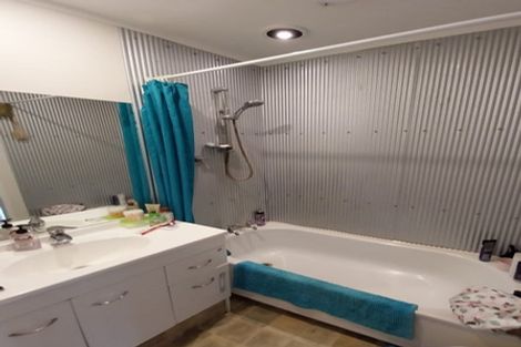 Photo of property in 245 Dickson Road, Papamoa Beach, Papamoa, 3118