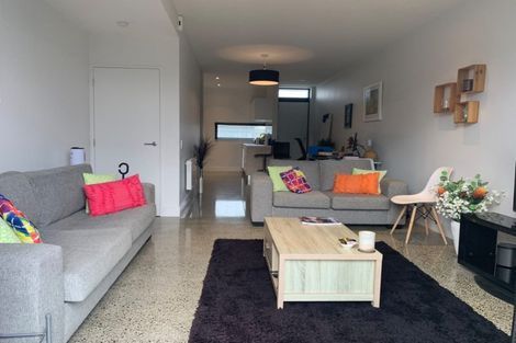 Photo of property in 232 Hobsonville Point Road, Hobsonville, Auckland, 0616