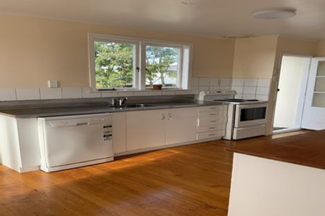 Photo of property in 9 Statesman Street, Henderson, Auckland, 0612