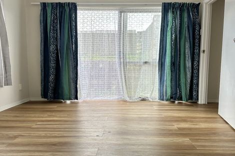 Photo of property in 13 Balloch Street, Randwick Park, Auckland, 2105